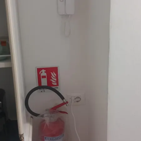 Gasthuis Matrimoniale Mt Con Bagno In Comune *